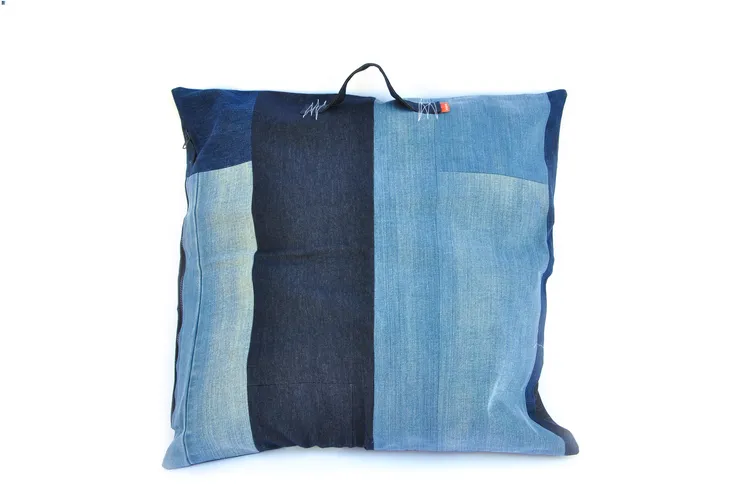 coussin-en-jean-upcycling